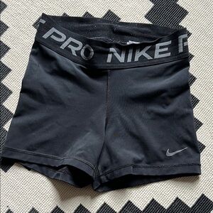 Nike pro fit